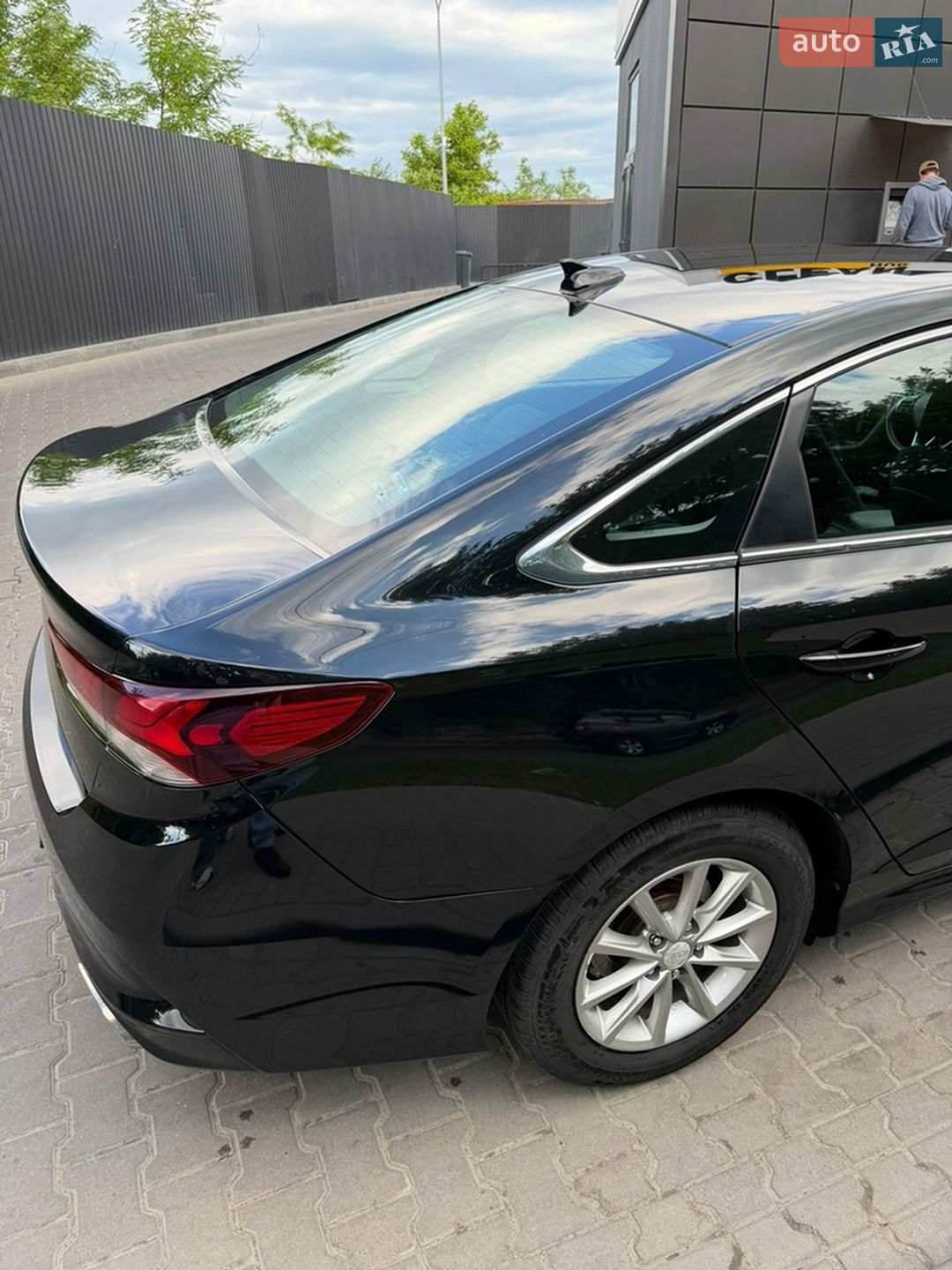 Hyundai Sonata 2018 VIN 5NPE24AF7JH689615 фото оголошення 7 з 30