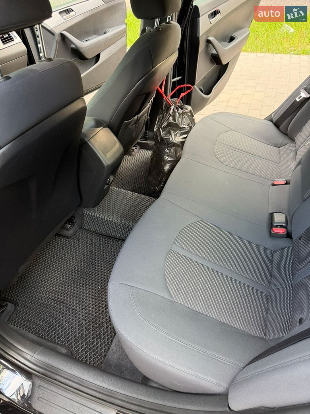 Hyundai Sonata 2018 VIN 5NPE24AF7JH689615 фото оголошення 24 з 30