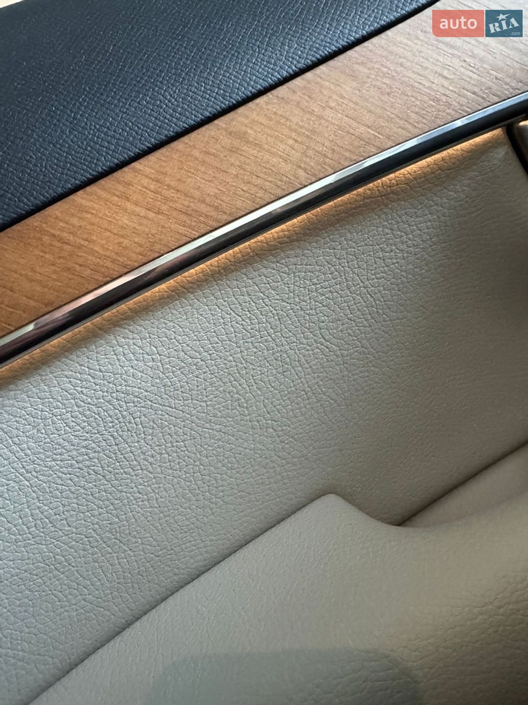 Volvo XC90 2021 VIN YV4BR0CK6N1777695 фото оголошення 17 з 39