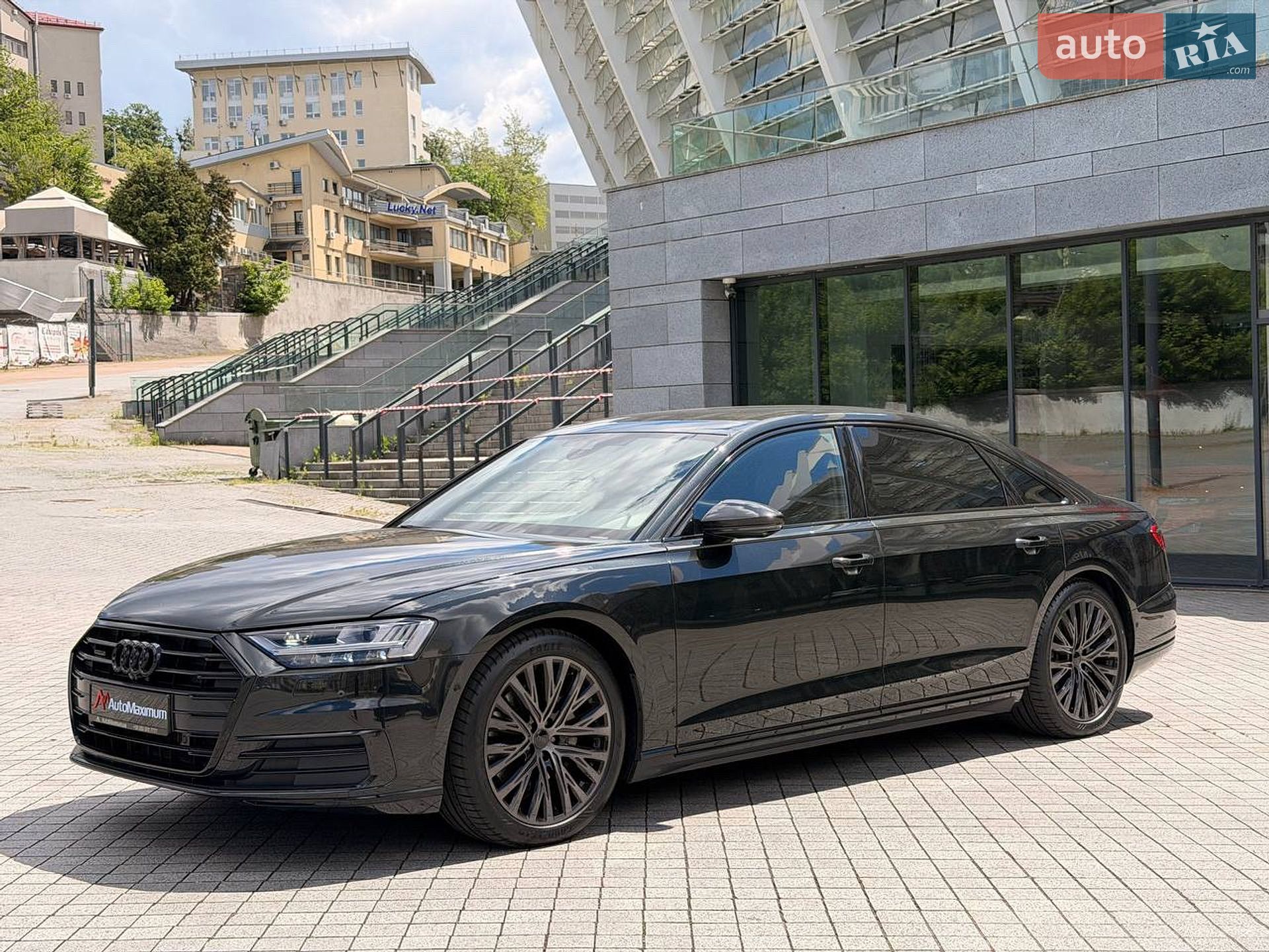 Audi A8 2021 VIN WAUZZZF80MN023735 фото оголошення 3 з 37