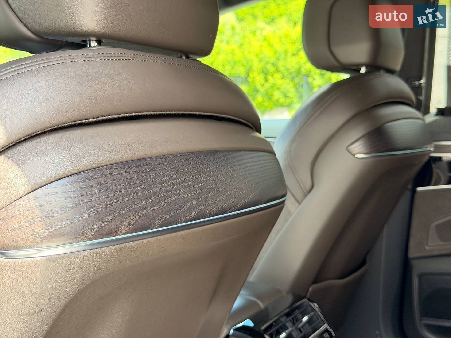 Audi A8 2021 VIN WAUZZZF80MN023735 фото оголошення 26 з 37