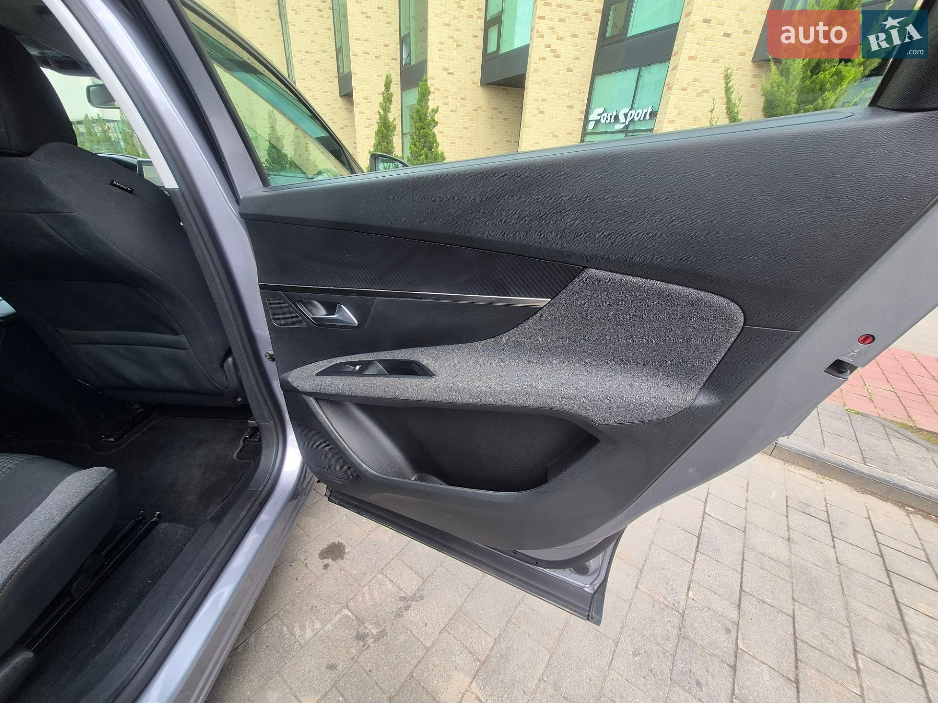 Peugeot 5008 2019 VIN VF3MCYHZRKS467530 фото оголошення 50 з 106