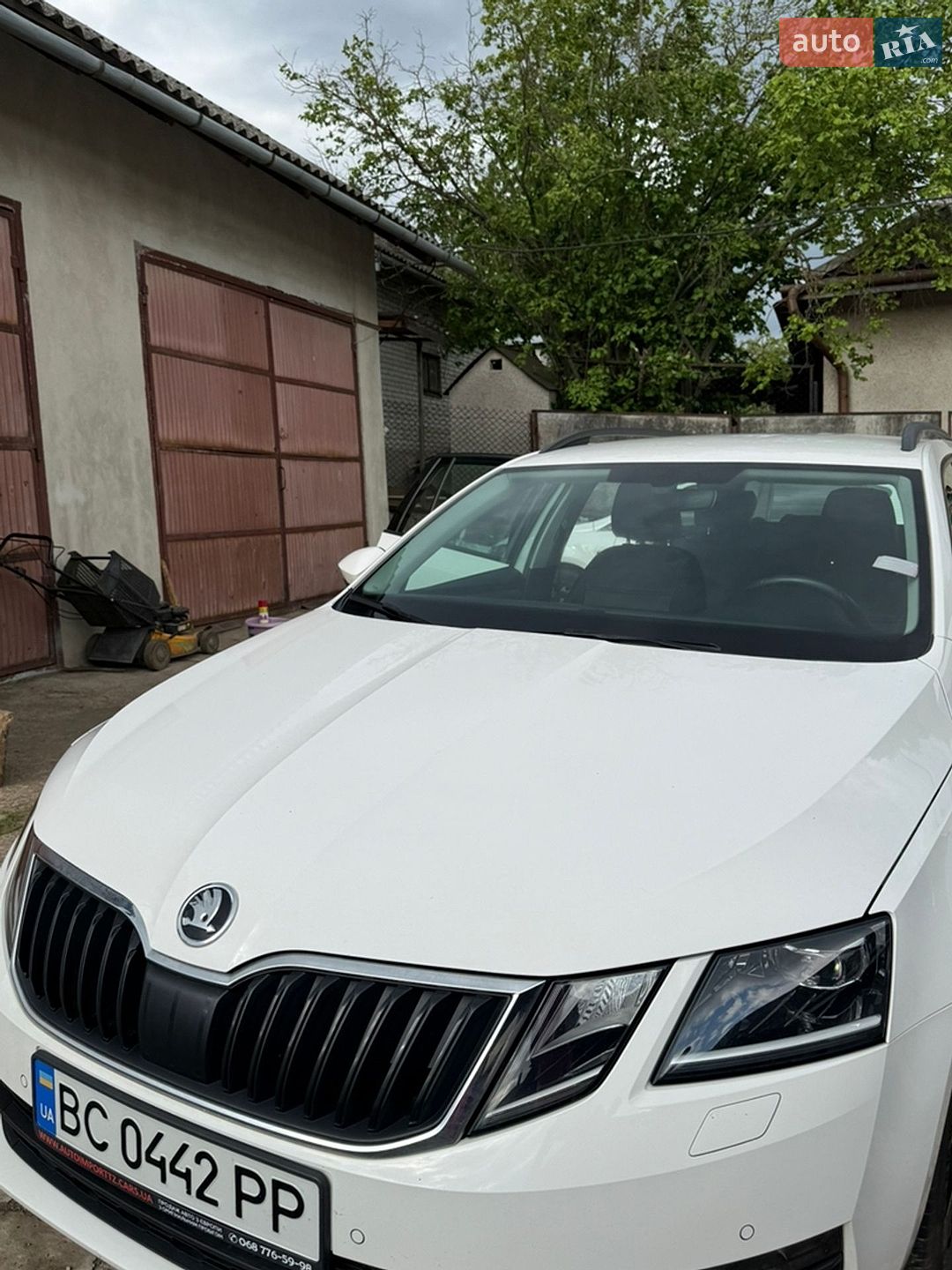 Skoda Octavia 2017 VIN TMBJG7NE9J0026336 фото оголошення 7 з 18