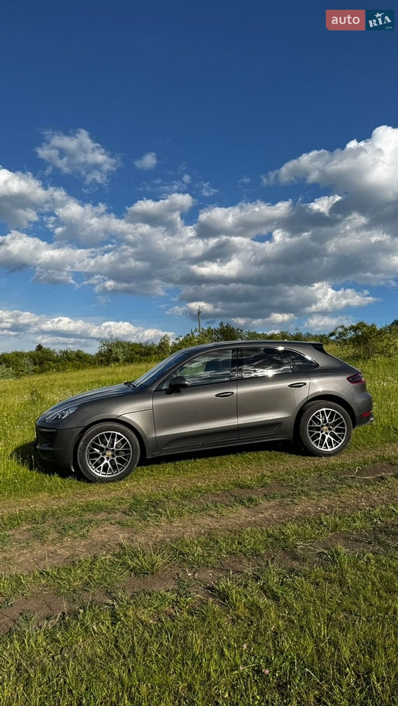 Porsche Macan 2018 VIN WP1AA2A51JLB21481 фото оголошення 3 з 14