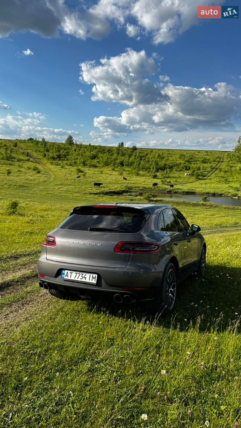 Porsche Macan 2018 VIN WP1AA2A51JLB21481 фото оголошення 4 з 14