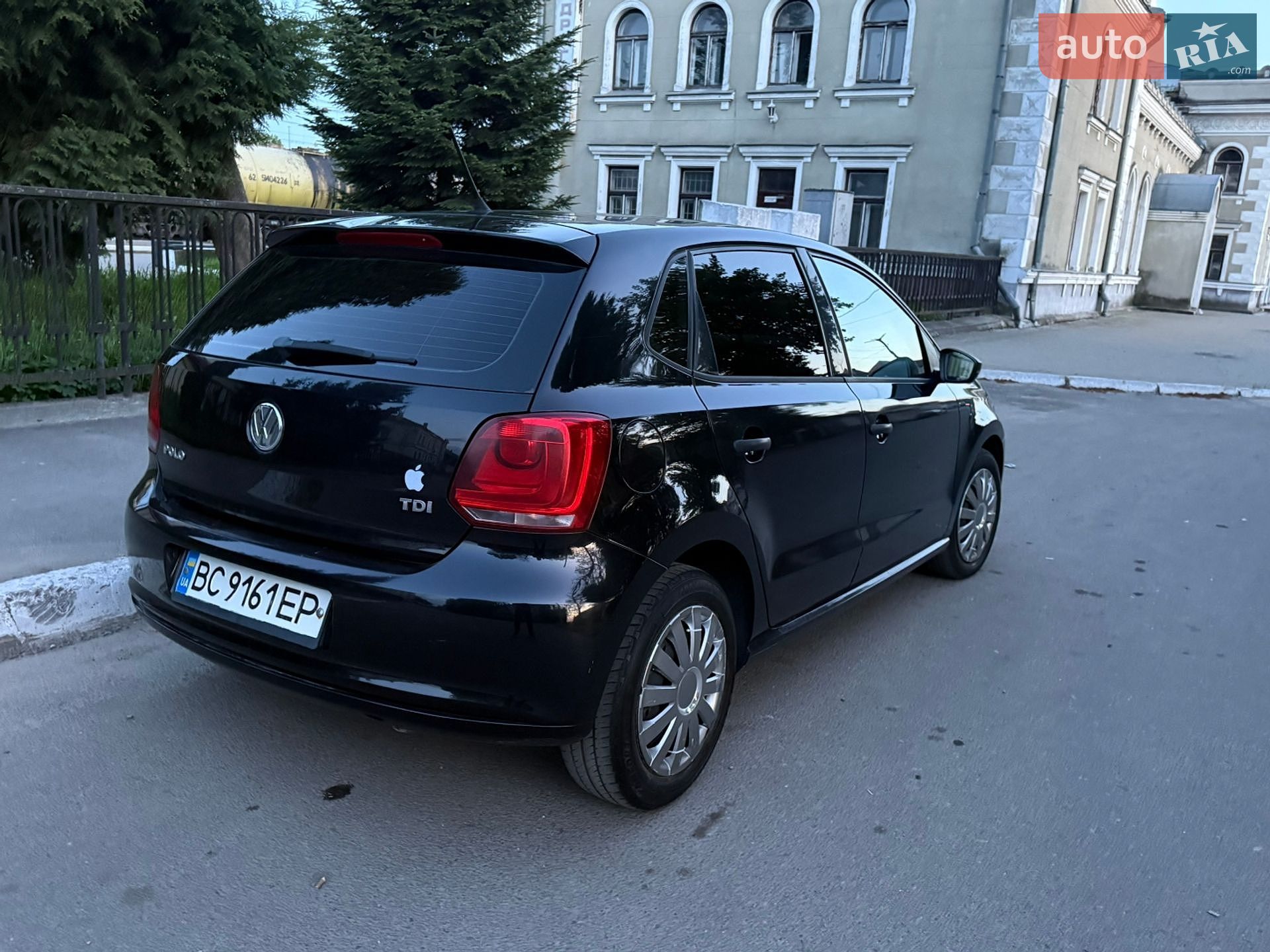 Volkswagen Polo 2013 VIN WVWZZZ6RZDY173917 фото оголошення 2 з 23