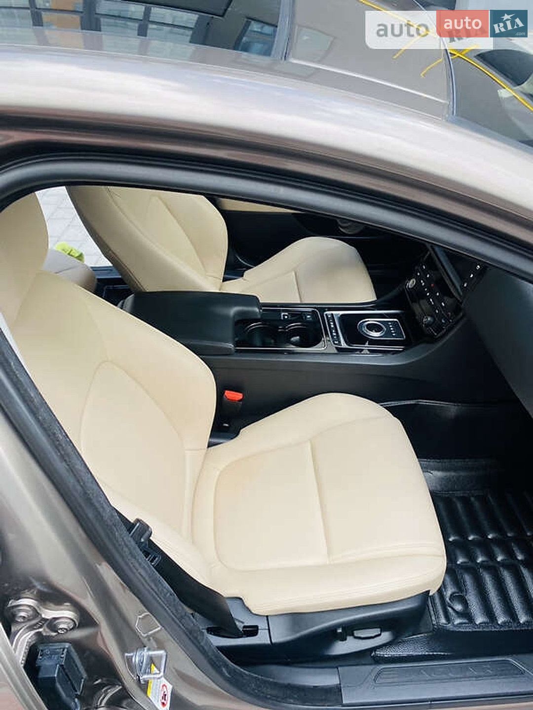 Jaguar XE 2016 VIN SAJAD4BVXHA972852 фото оголошення 12 з 12