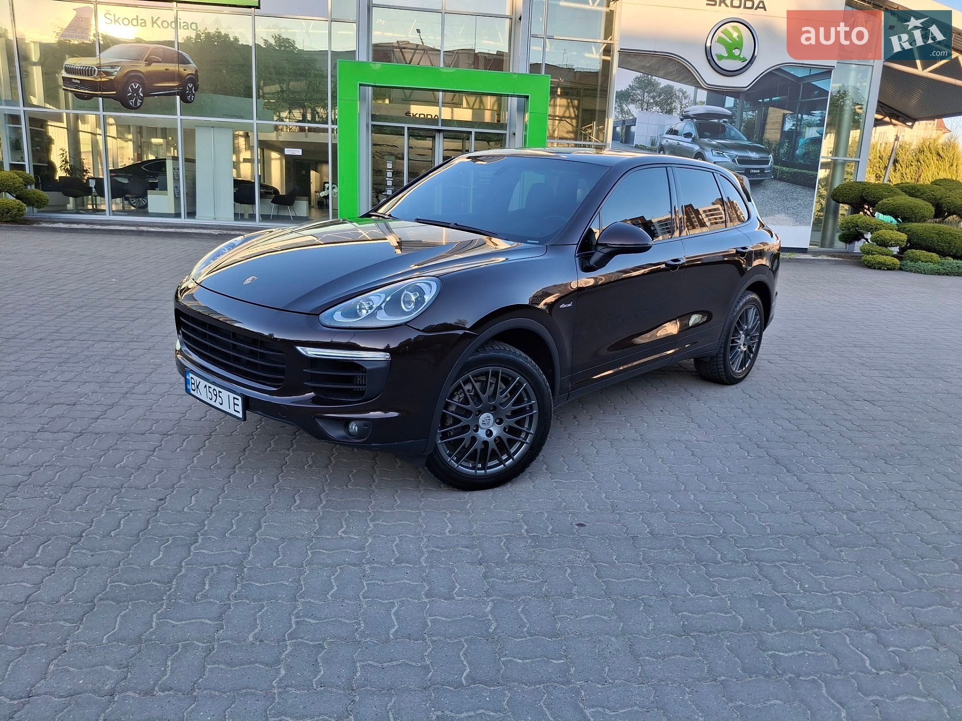Porsche Cayenne 2015 VIN WP1AF2A29GKA41240 фото оголошення 8 з 101
