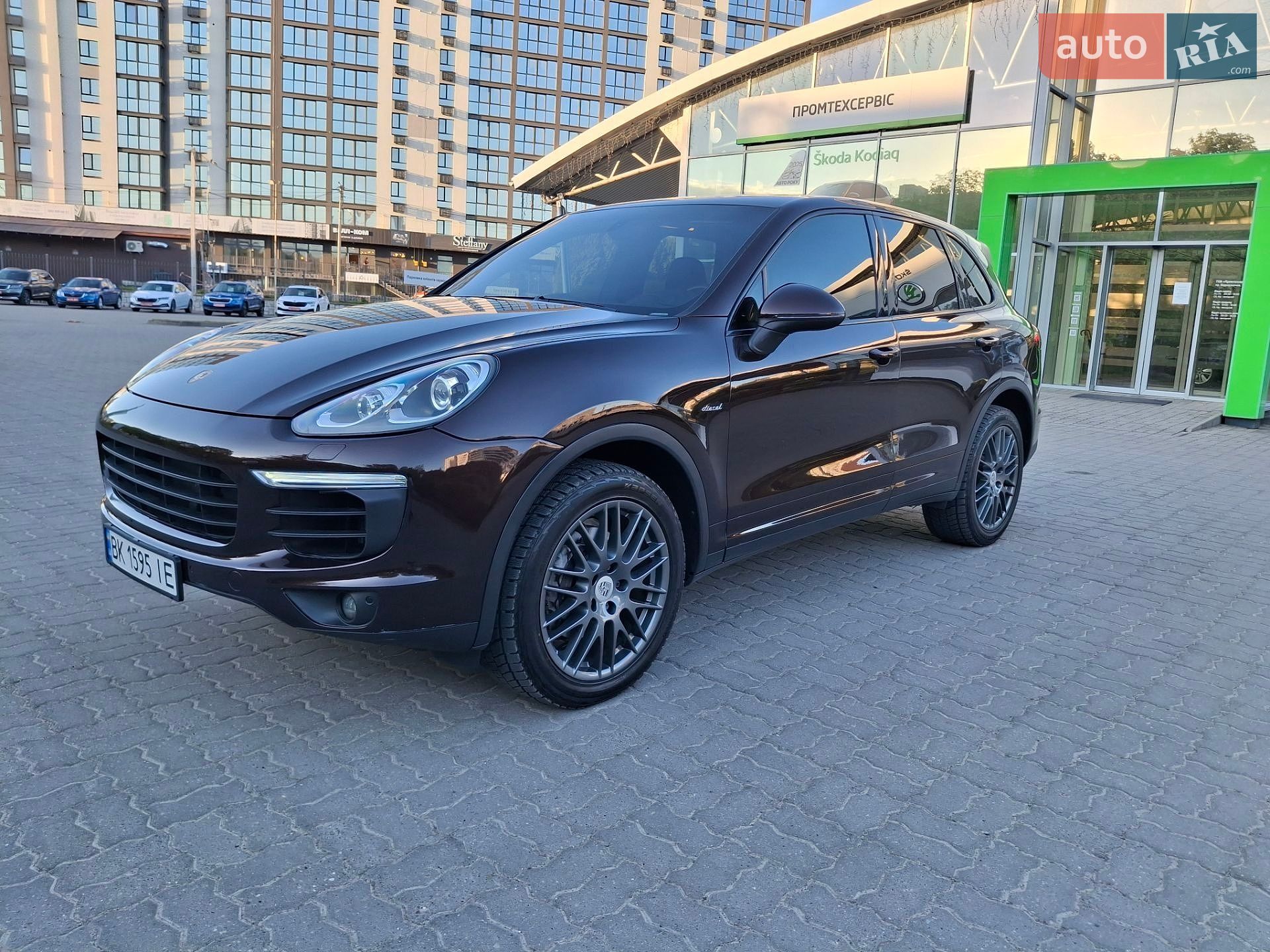 Porsche Cayenne 2015 VIN WP1AF2A29GKA41240 фото оголошення 24 з 101