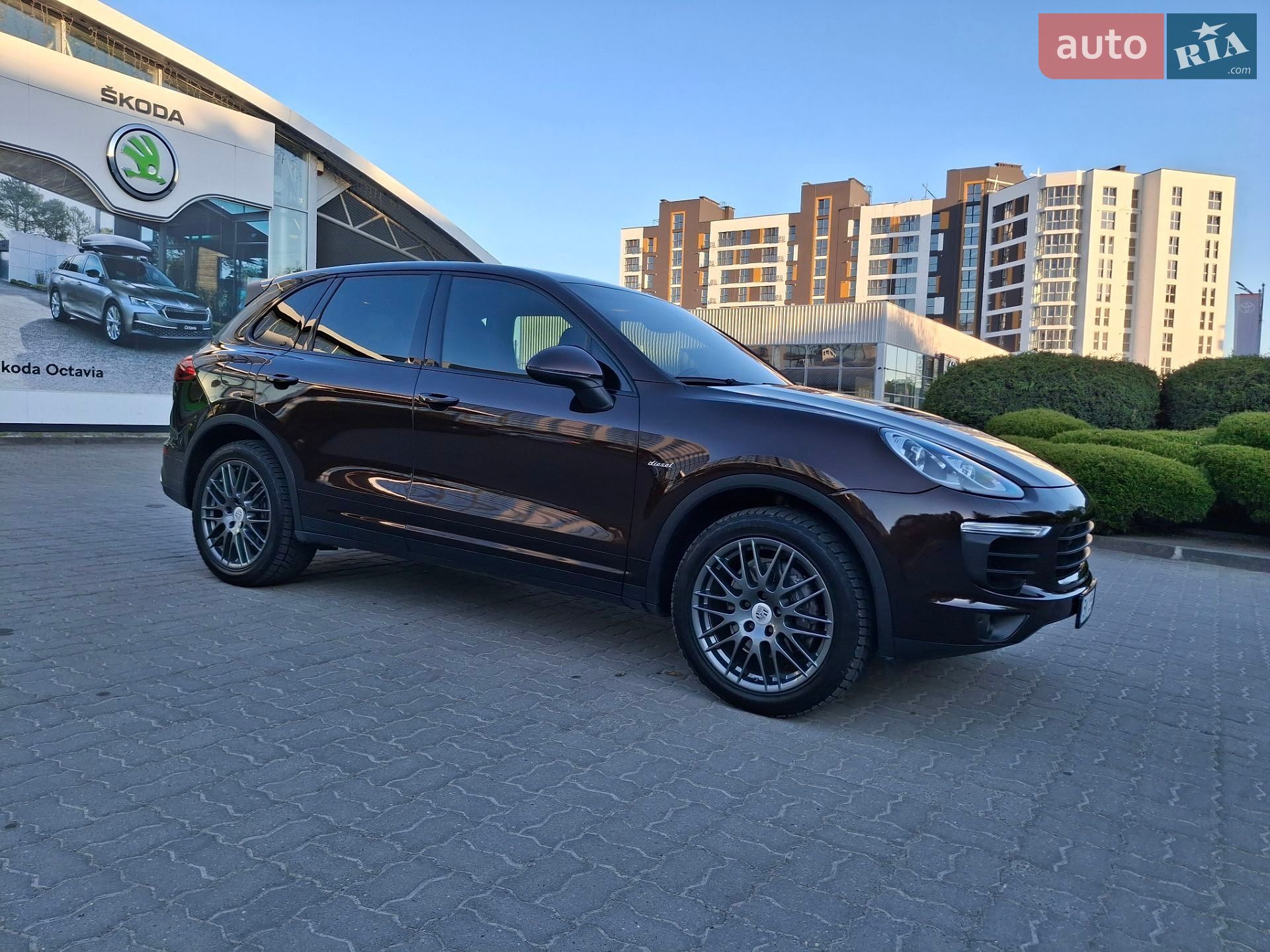Porsche Cayenne 2015 VIN WP1AF2A29GKA41240 фото оголошення 28 з 101