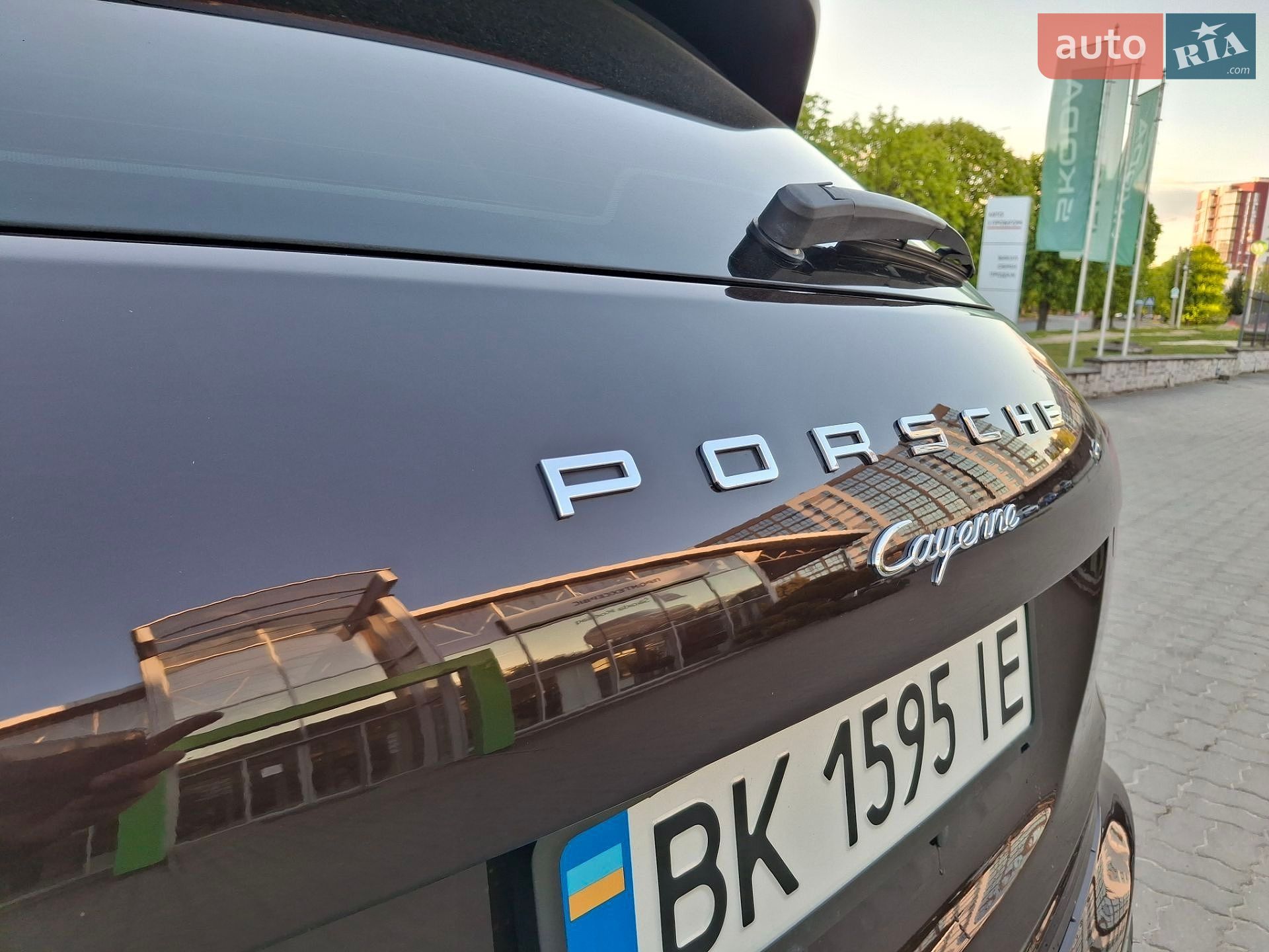 Porsche Cayenne 2015 VIN WP1AF2A29GKA41240 фото оголошення 40 з 101