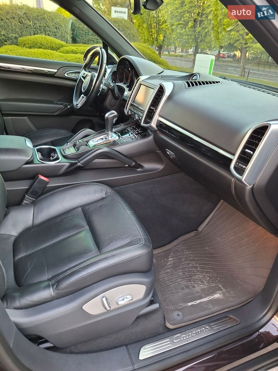 Porsche Cayenne 2015 VIN WP1AF2A29GKA41240 фото оголошення 63 з 101