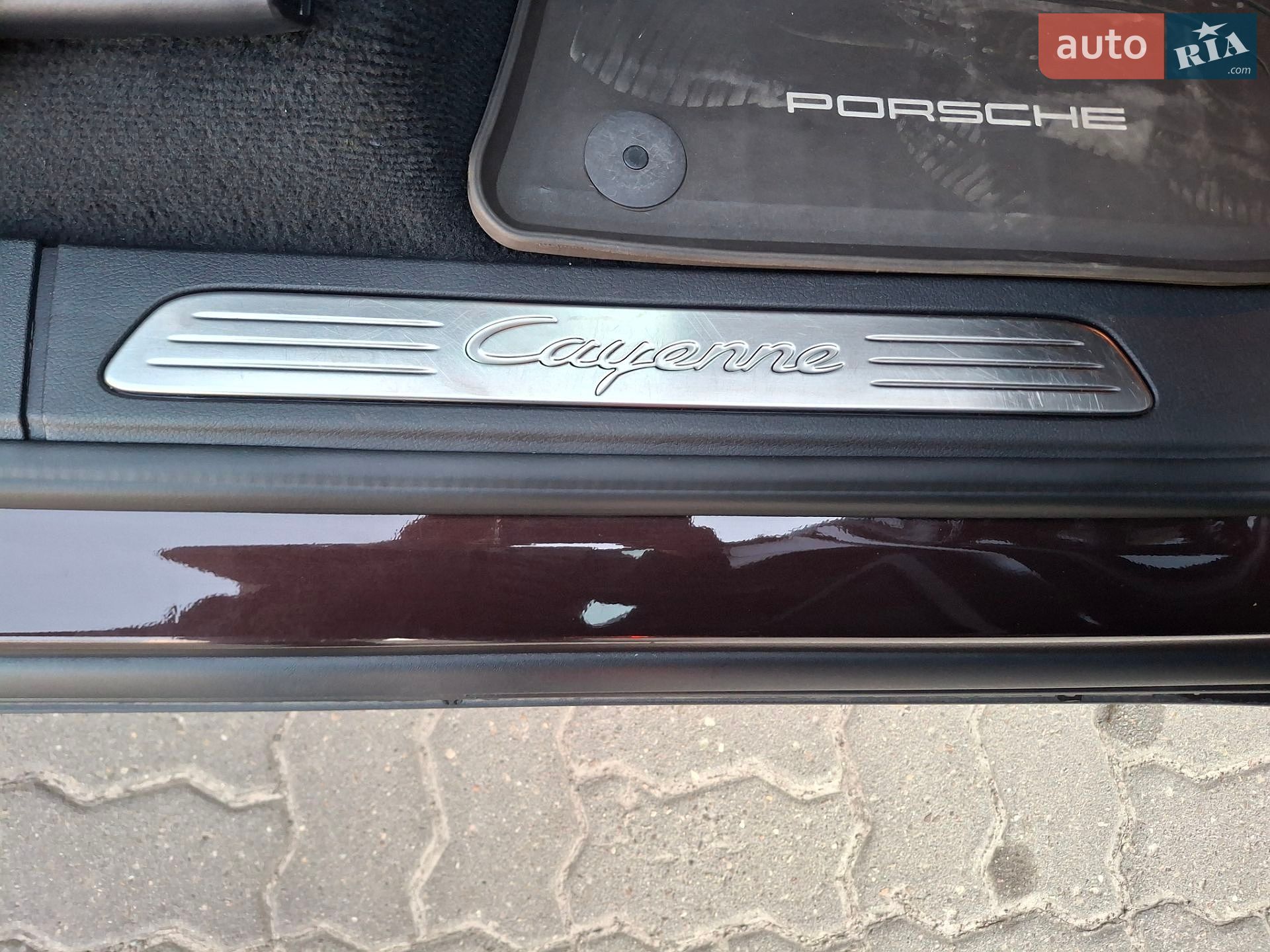 Porsche Cayenne 2015 VIN WP1AF2A29GKA41240 фото оголошення 70 з 101