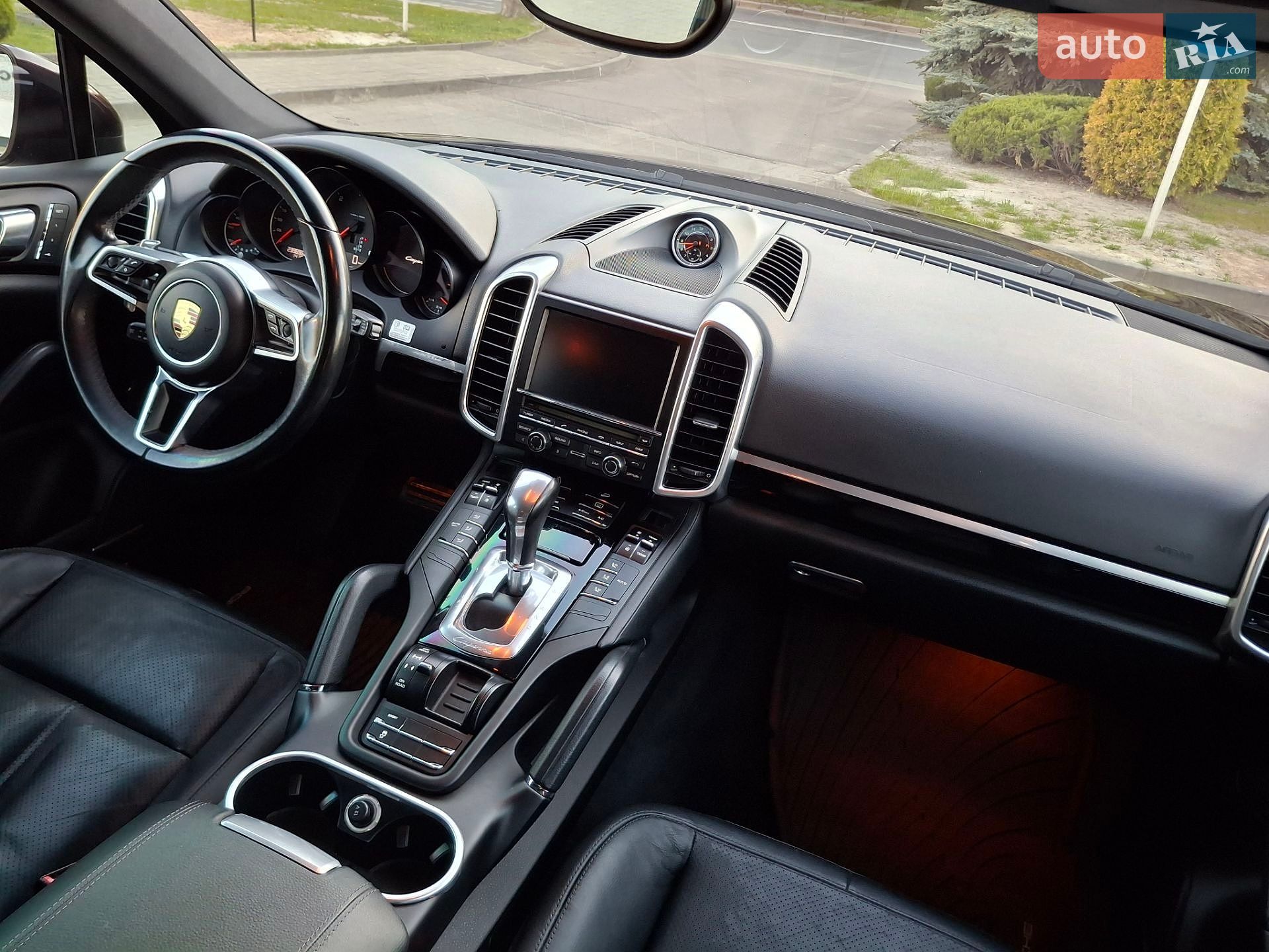 Porsche Cayenne 2015 VIN WP1AF2A29GKA41240 фото оголошення 73 з 101