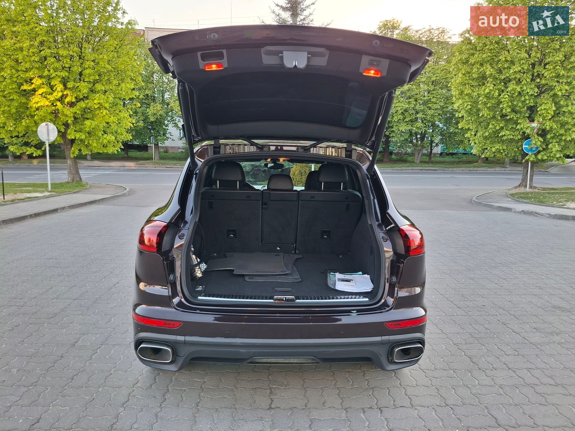 Porsche Cayenne 2015 VIN WP1AF2A29GKA41240 фото оголошення 77 з 101