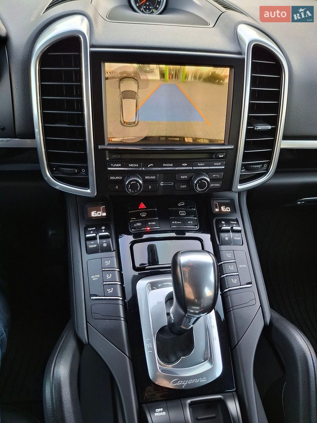 Porsche Cayenne 2015 VIN WP1AF2A29GKA41240 фото оголошення 94 з 101