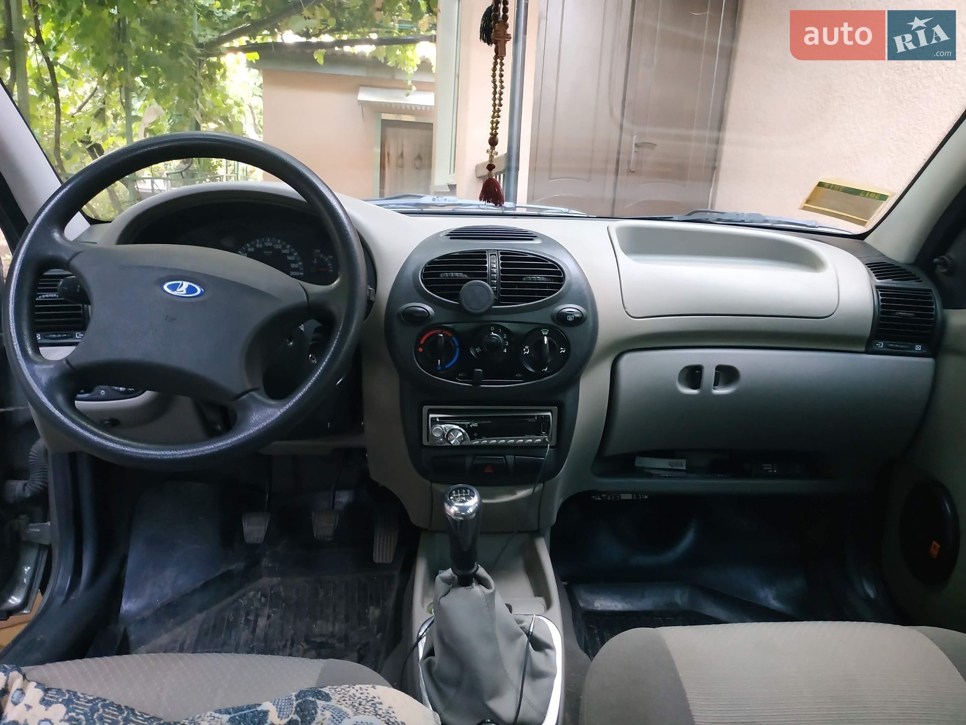 ВАЗ / Lada 1118 Калина 2011 VIN XTA111840B0239396 фото оголошення 3 з 10
