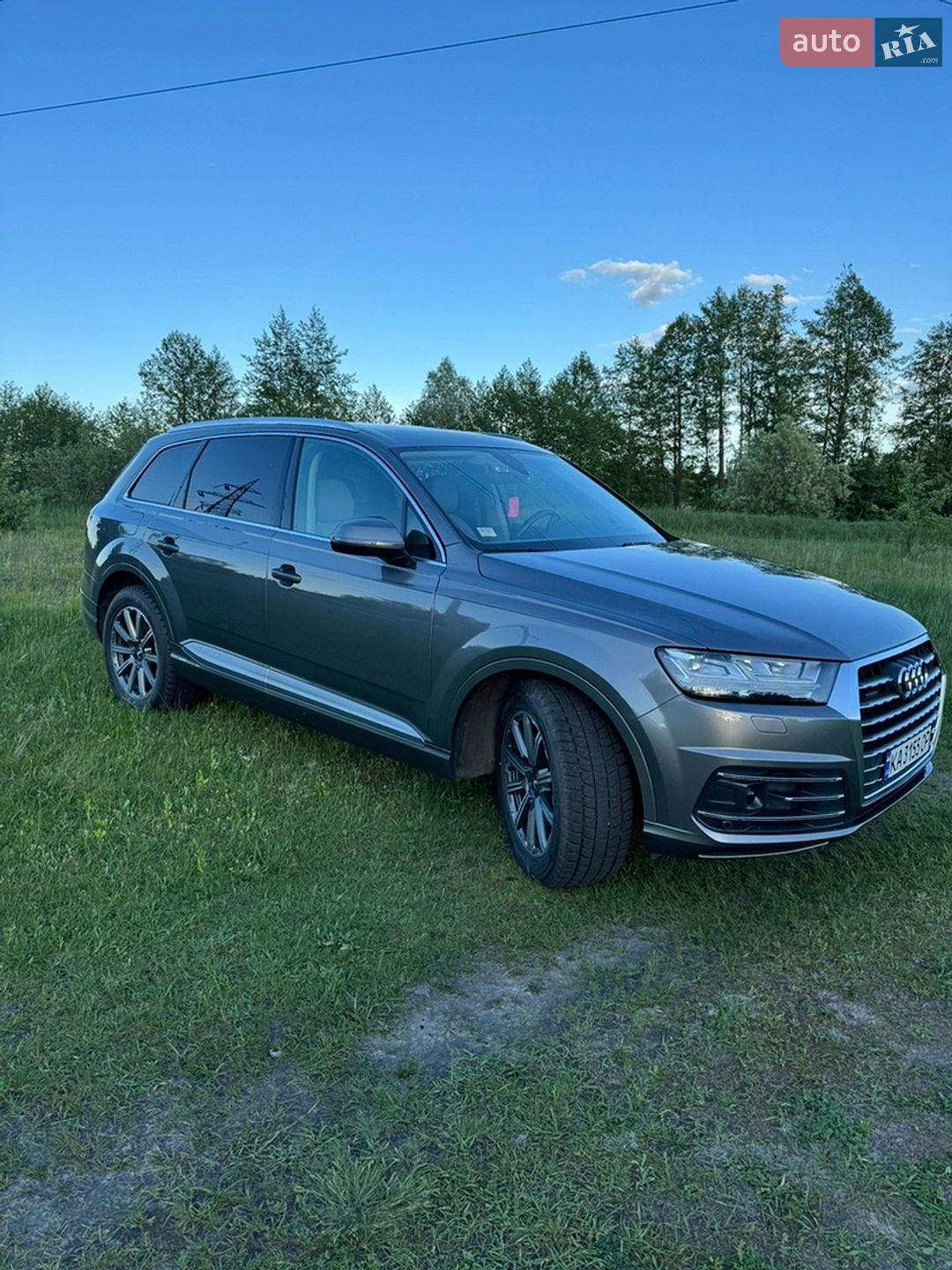 Audi Q7 2017 VIN WA1VAAF76JD005723 фото оголошення 12 з 19