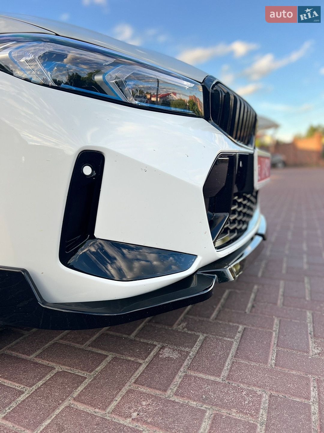 BMW 3 Series 2019 VIN WBA5R7C53KAJ87126 фото оголошення 4 з 58