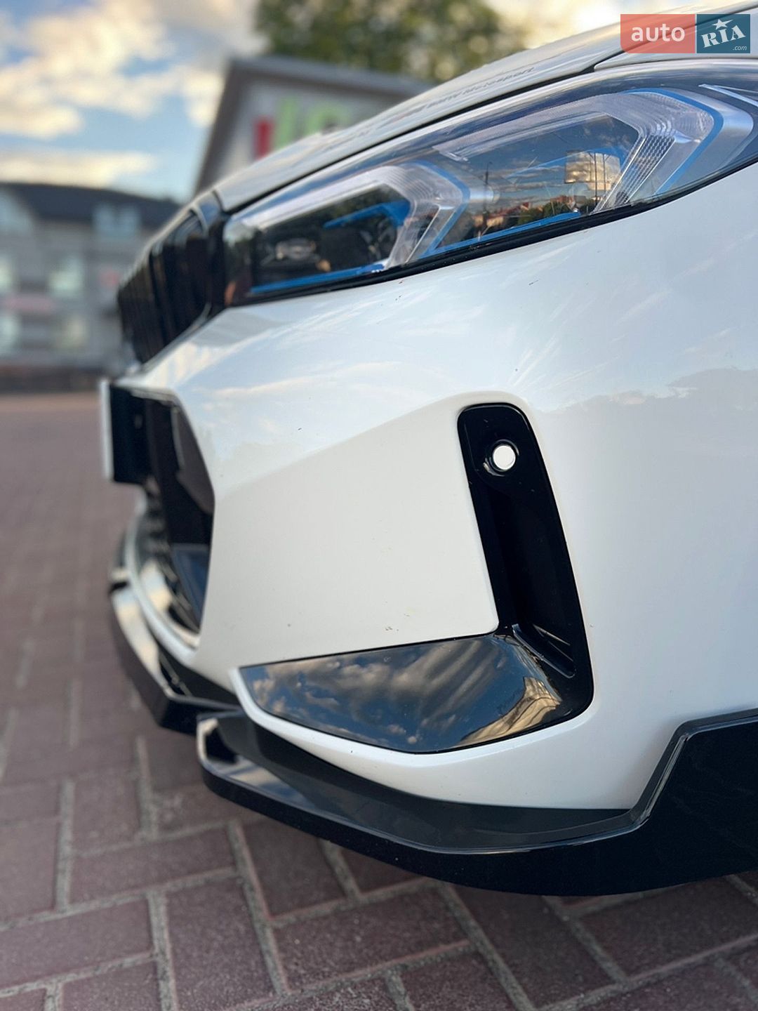 BMW 3 Series 2019 VIN WBA5R7C53KAJ87126 фото оголошення 6 з 58
