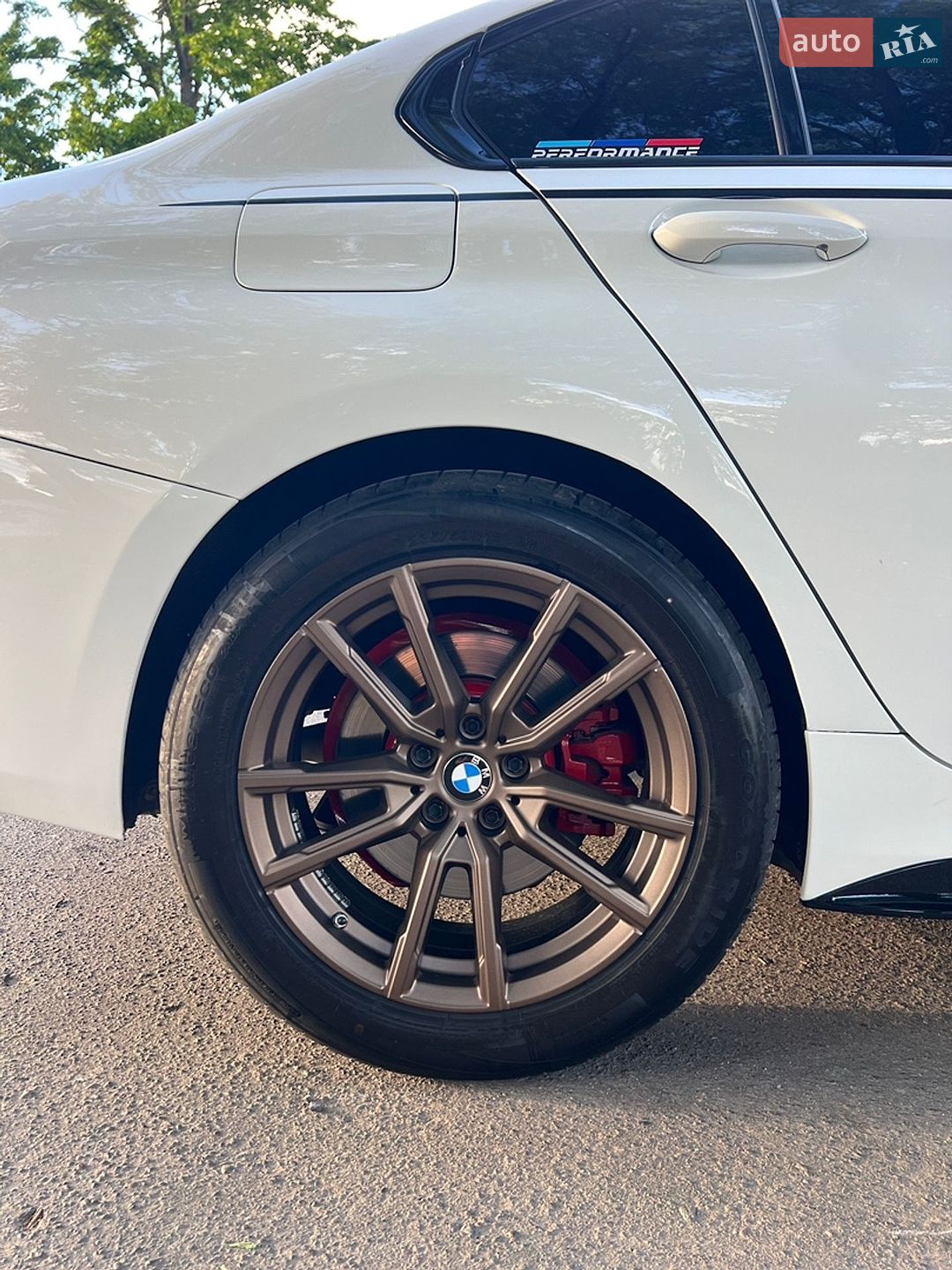 BMW 3 Series 2019 VIN WBA5R7C53KAJ87126 фото оголошення 11 з 58