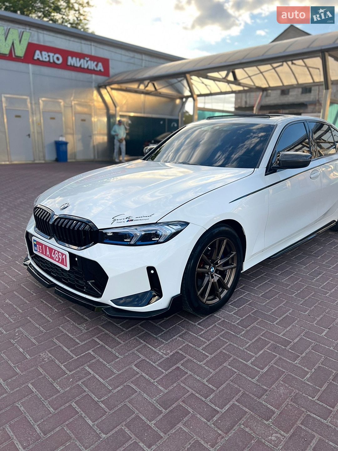 BMW 3 Series 2019 VIN WBA5R7C53KAJ87126 фото оголошення 15 з 58