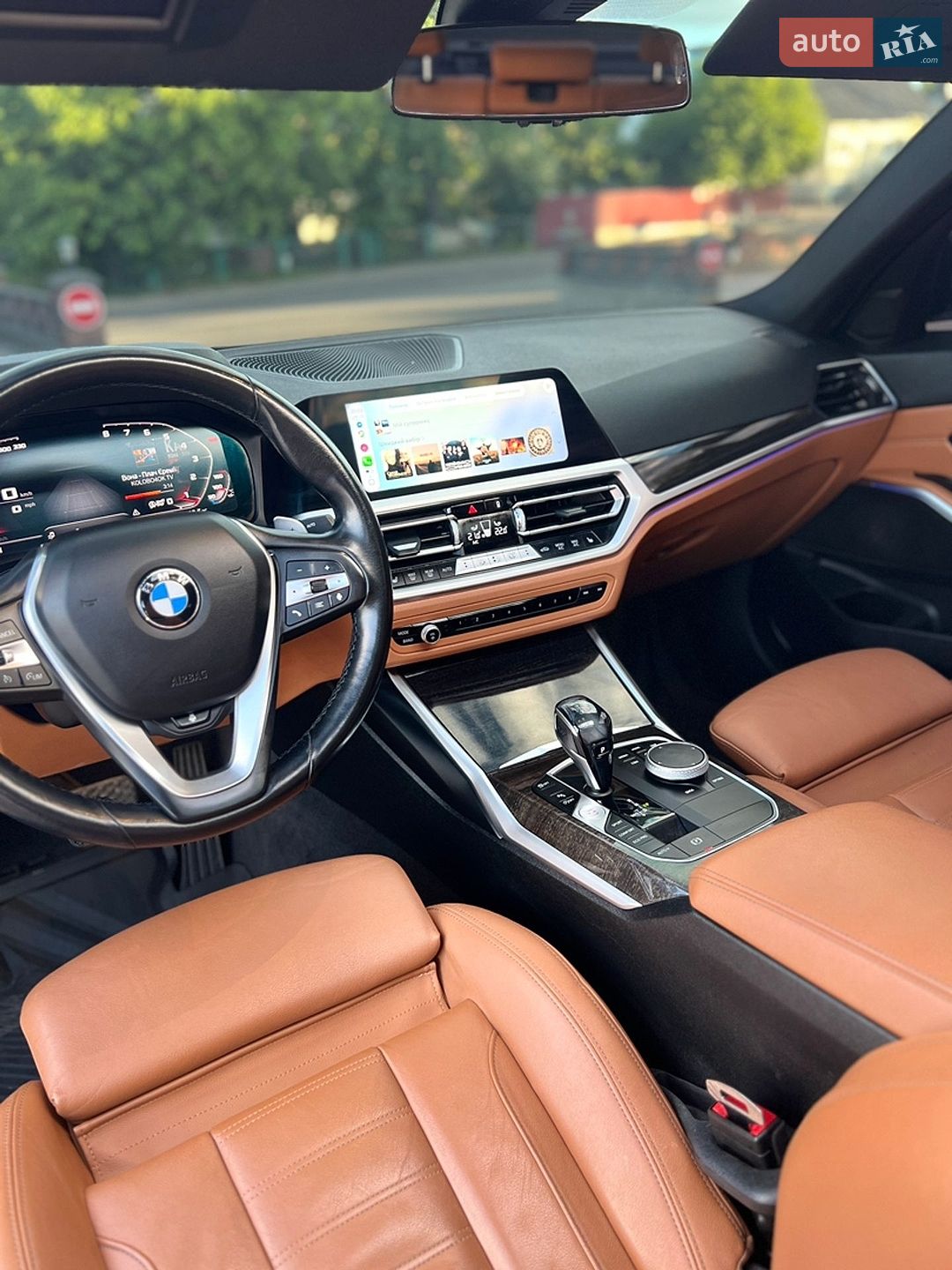 BMW 3 Series 2019 VIN WBA5R7C53KAJ87126 фото оголошення 31 з 58