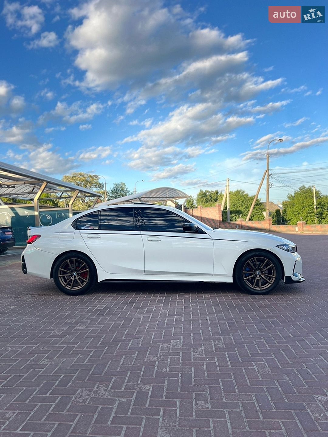 BMW 3 Series 2019 VIN WBA5R7C53KAJ87126 фото оголошення 38 з 58