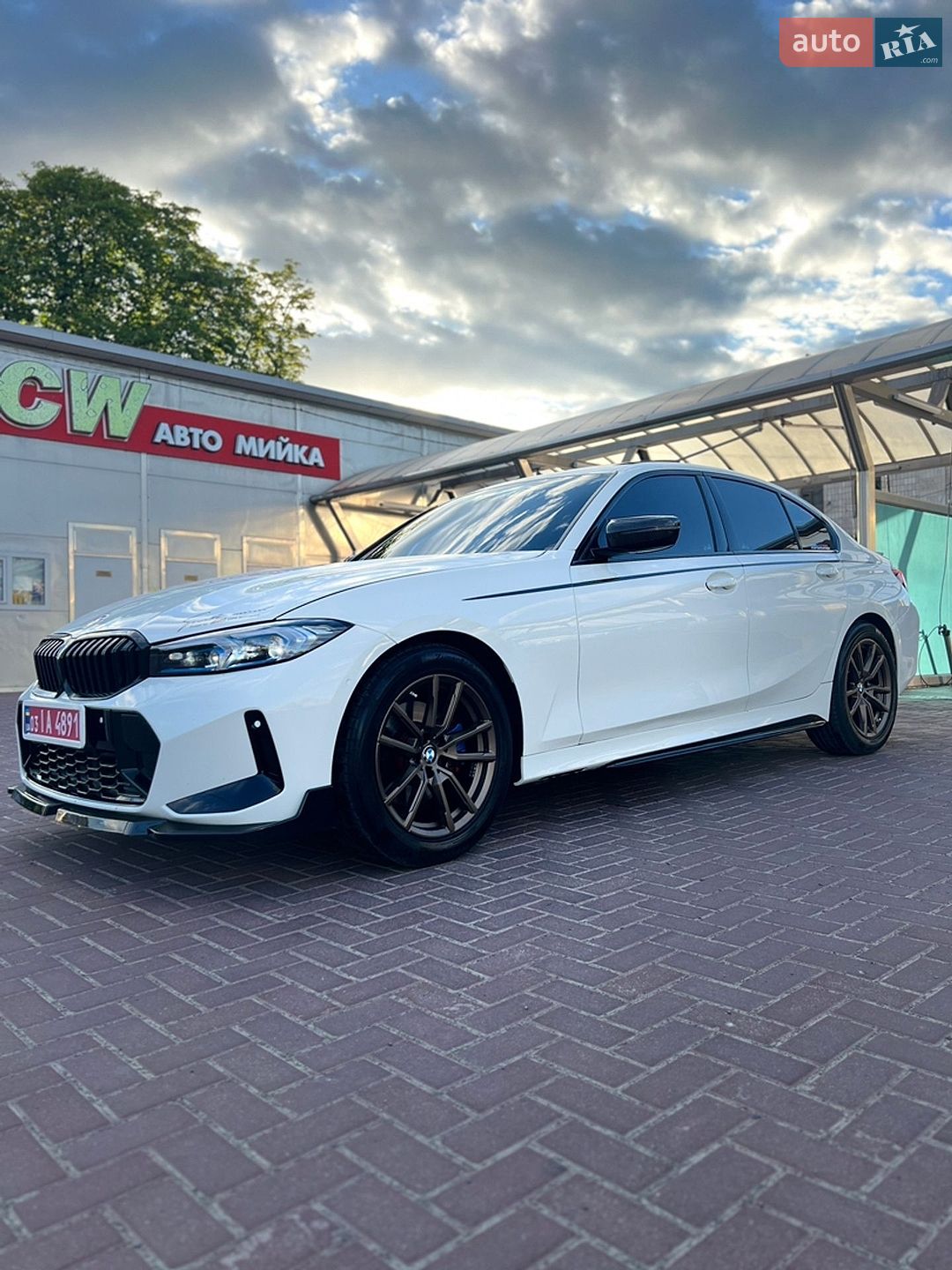 BMW 3 Series 2019 VIN WBA5R7C53KAJ87126 фото оголошення 44 з 58
