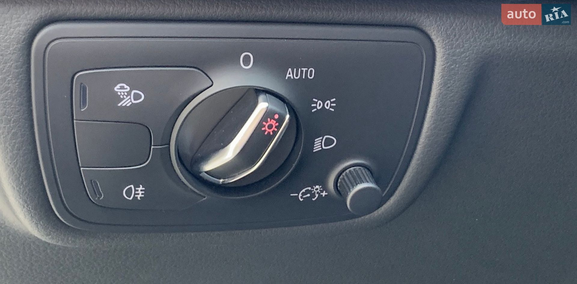Audi A6 Allroad 2014 VIN WAUZZZ4G3EN169915 фото оголошення 69 з 79