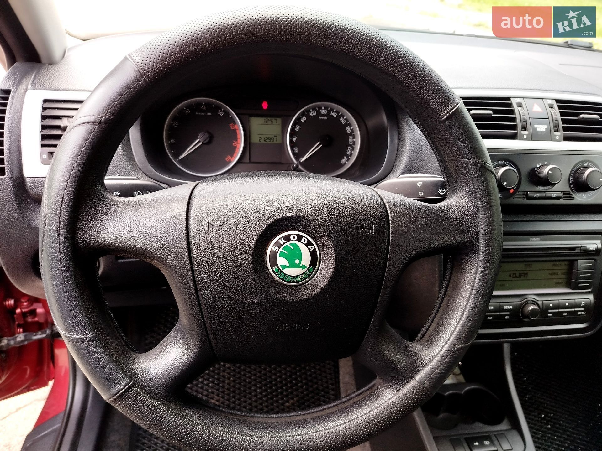 Skoda Fabia 2008 VIN TMBGH65J783126197 фото оголошення 33 з 45