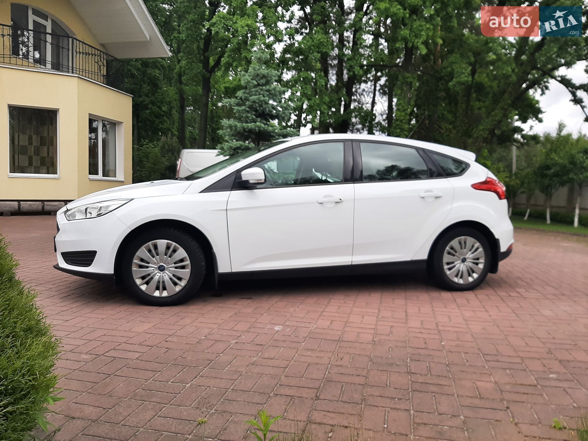 Ford Focus 2015 VIN WF05XXGCC5FE26387 фото оголошення 14 з 37