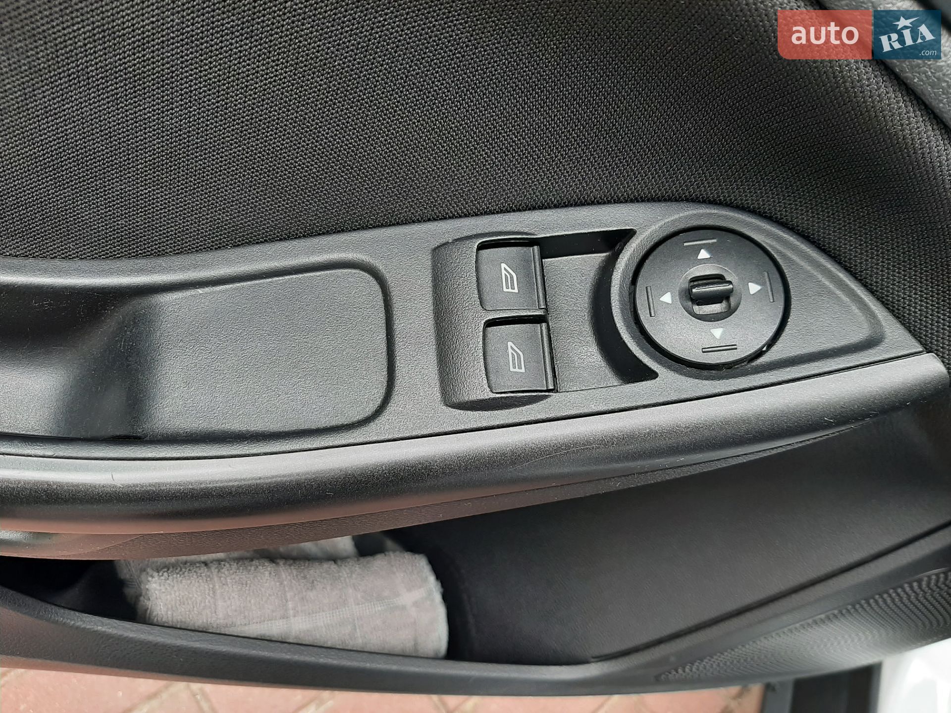 Ford Focus 2015 VIN WF05XXGCC5FE26387 фото оголошення 28 з 37