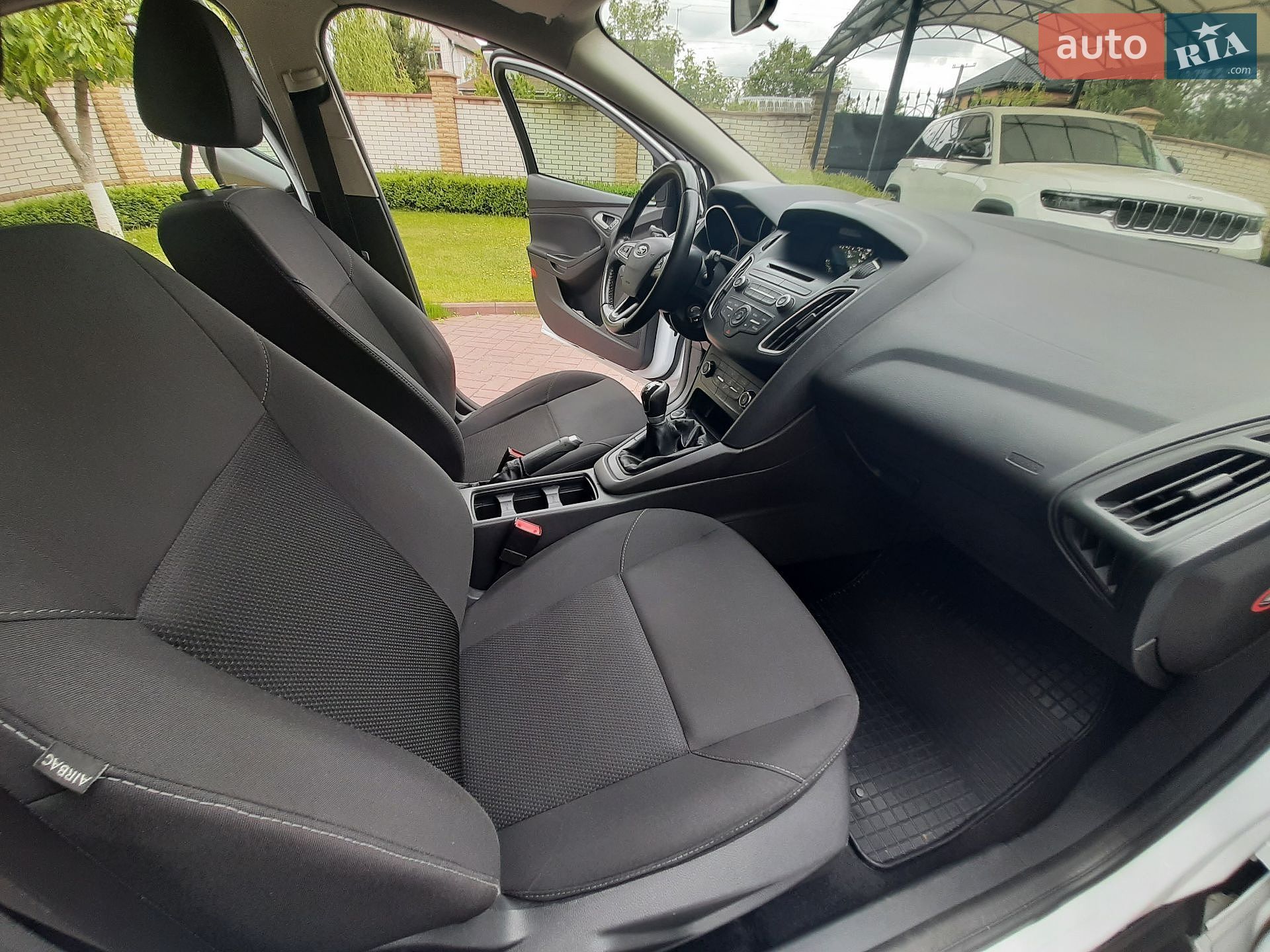 Ford Focus 2015 VIN WF05XXGCC5FE26387 фото оголошення 34 з 37