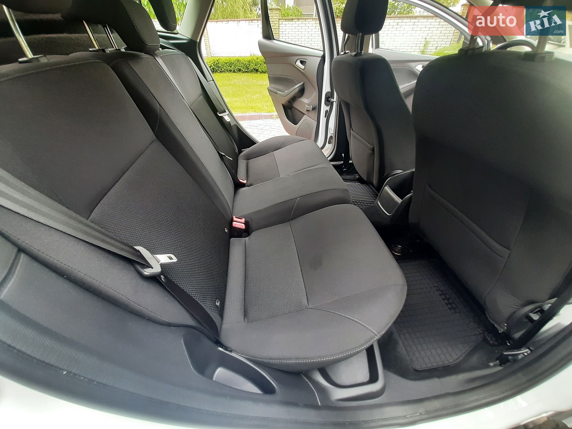 Ford Focus 2015 VIN WF05XXGCC5FE26387 фото оголошення 33 з 37