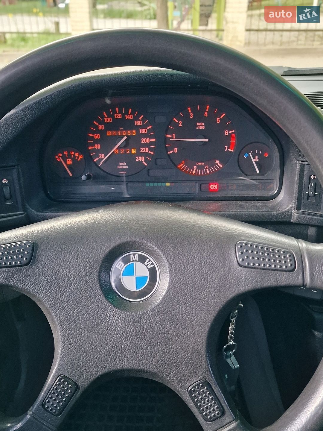 BMW 5 Series 1990 VIN WBAHB51060BD20551 фото оголошення 10 з 25