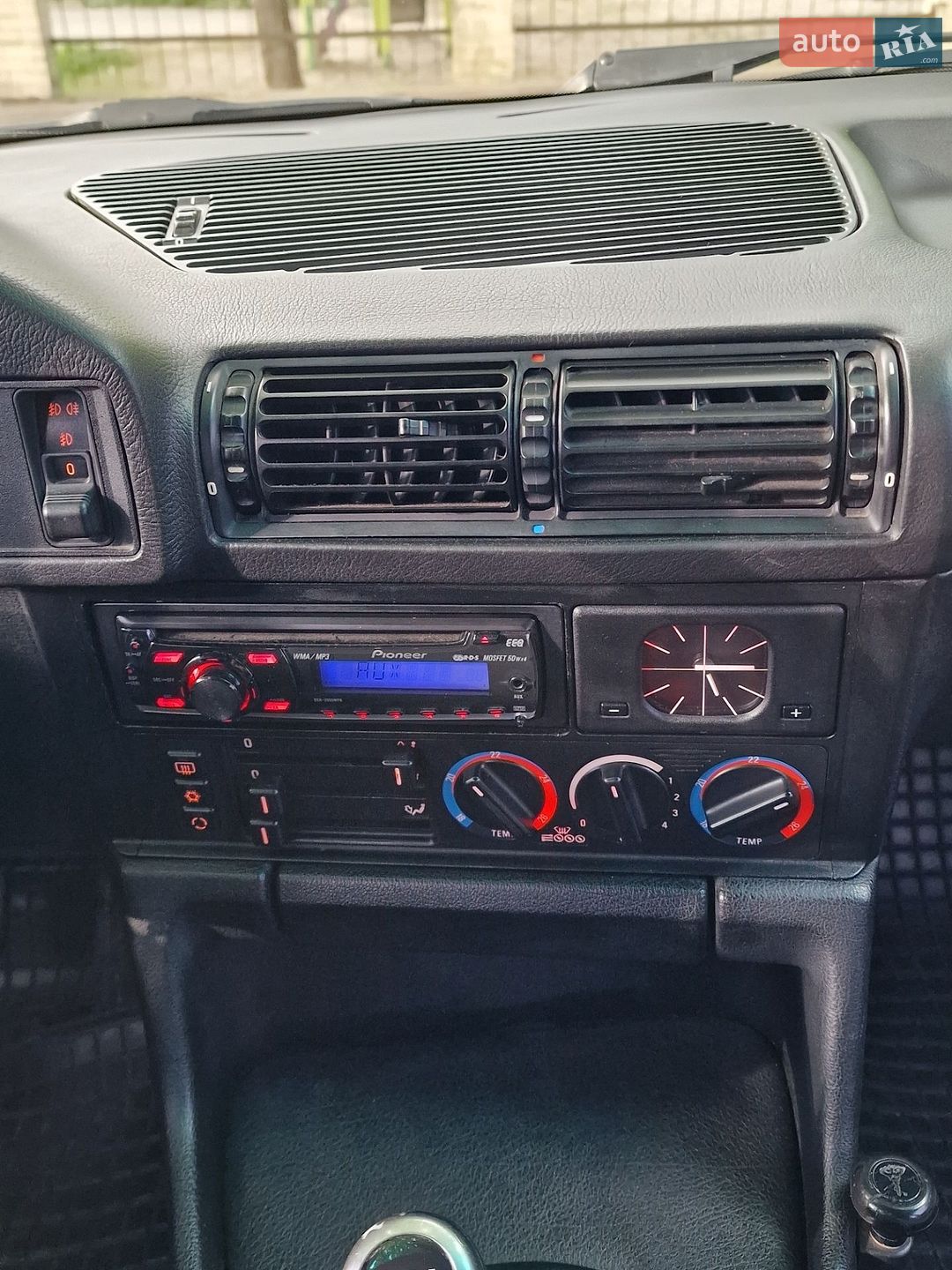 BMW 5 Series 1990 VIN WBAHB51060BD20551 фото оголошення 11 з 25