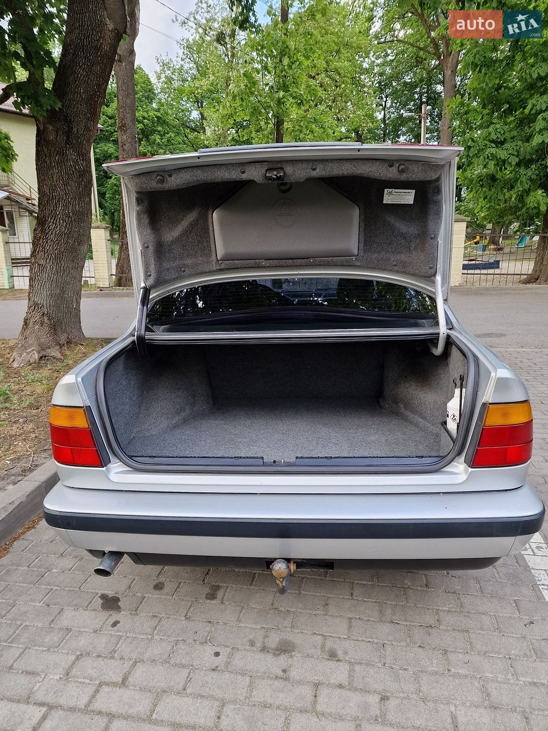 BMW 5 Series 1990 VIN WBAHB51060BD20551 фото оголошення 16 з 25