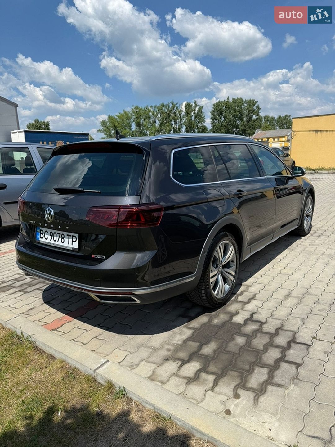 Volkswagen Passat Alltrack 2020 VIN WVWZZZ3CZLE137727 фото оголошення 3 з 12