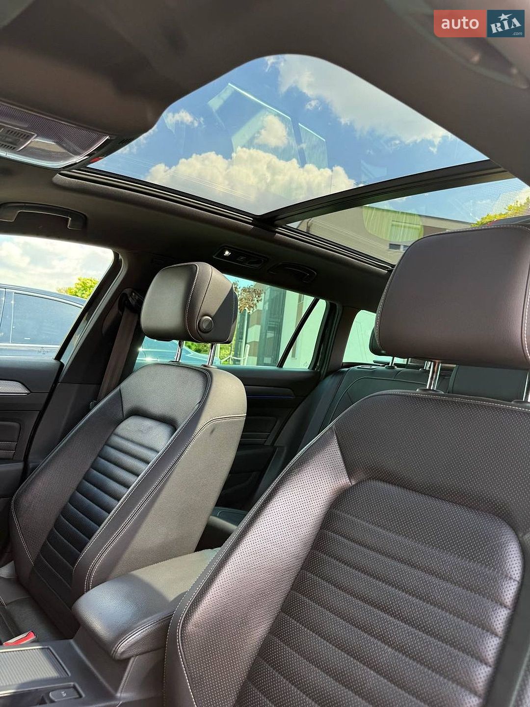 Volkswagen Passat Alltrack 2020 VIN WVWZZZ3CZLE137727 фото оголошення 9 з 12
