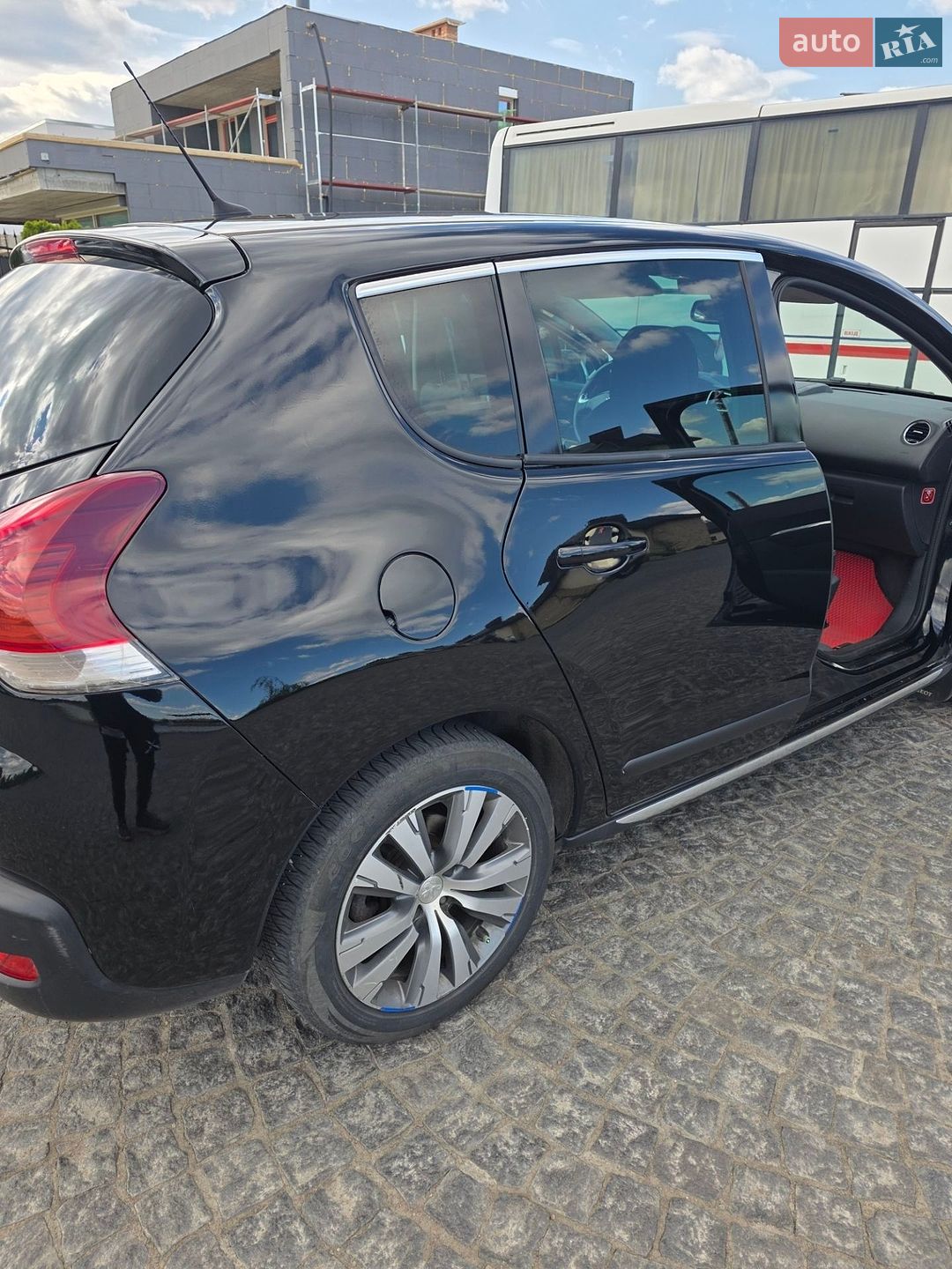 Peugeot 3008 2014 VIN VF30URHE8ES214057 фото оголошення 8 з 19