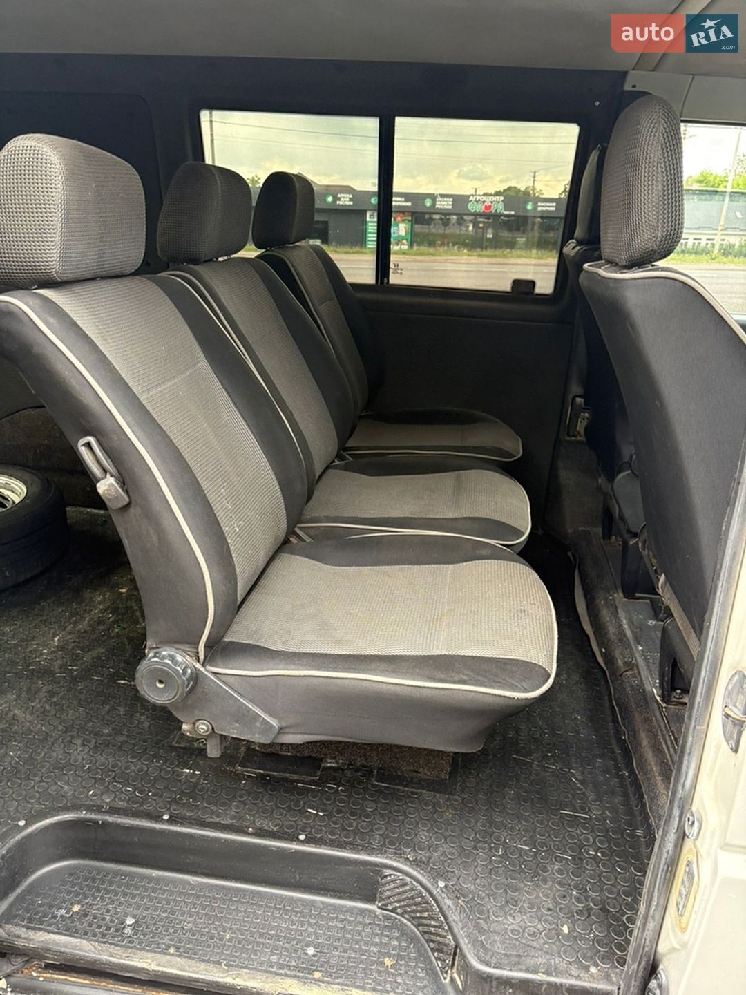 Volkswagen Transporter 2002 VIN WV1ZZZ70Z3H065181 фото оголошення 6 з 14