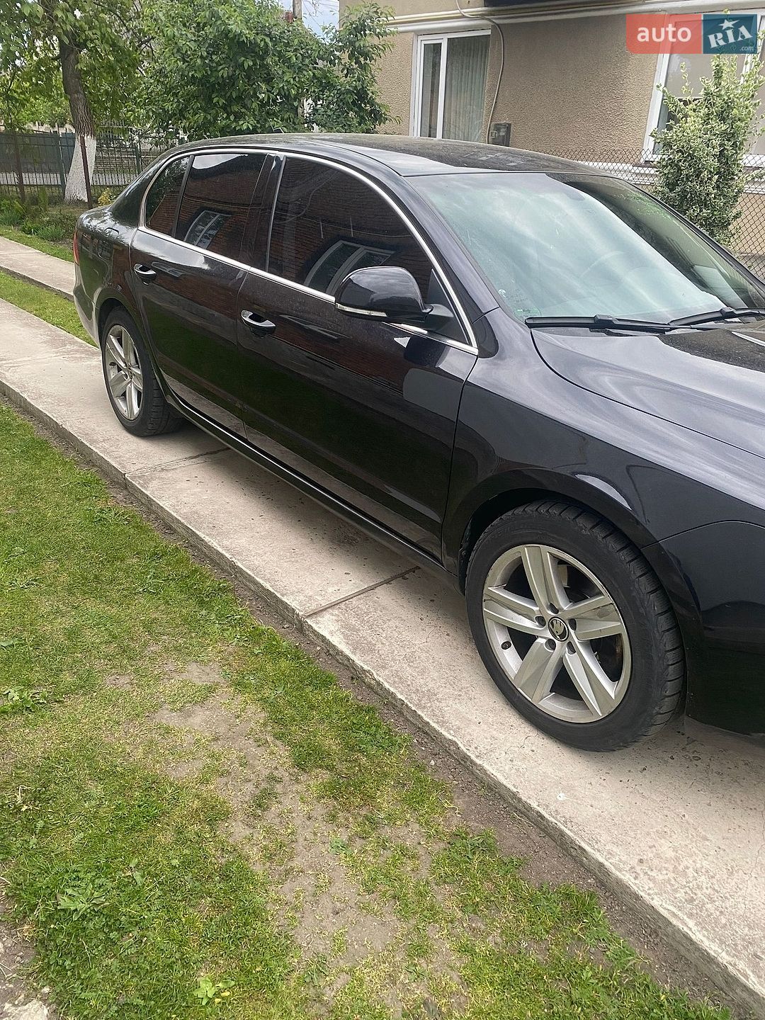 Skoda Superb 2009 VIN TMBAB73T699038869 фото оголошення 10 з 20