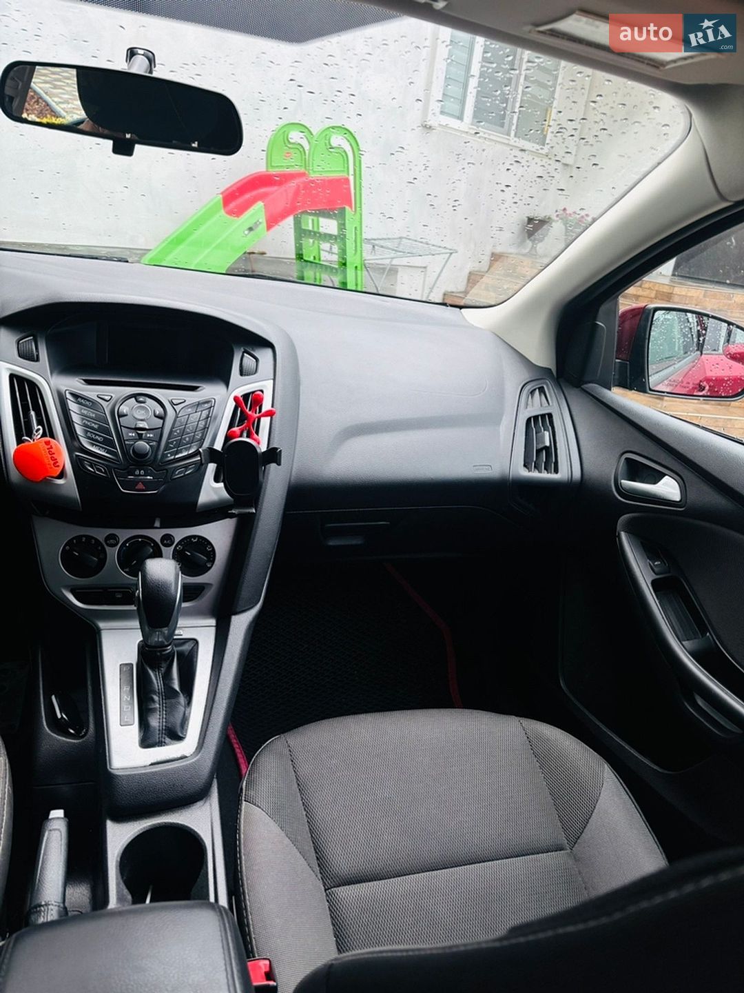 Ford Focus 2014 VIN 1FADP3K22EL455330 фото оголошення 8 з 15