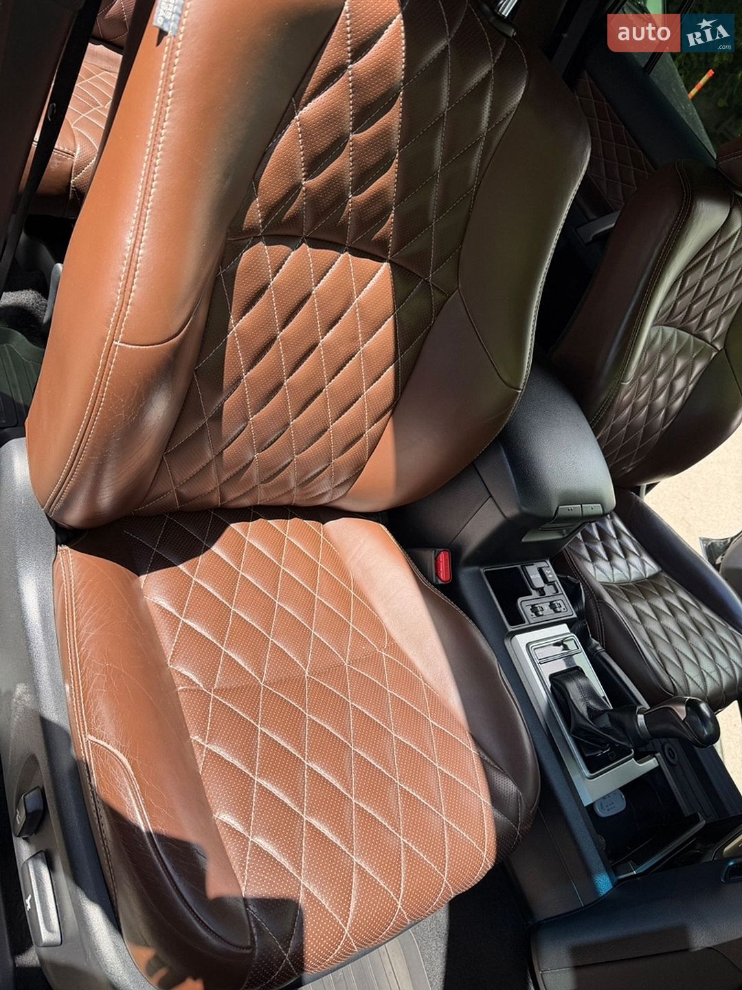 Toyota Land Cruiser Prado 2018 VIN JTEBX3FJX0K299468 фото оголошення 12 з 14