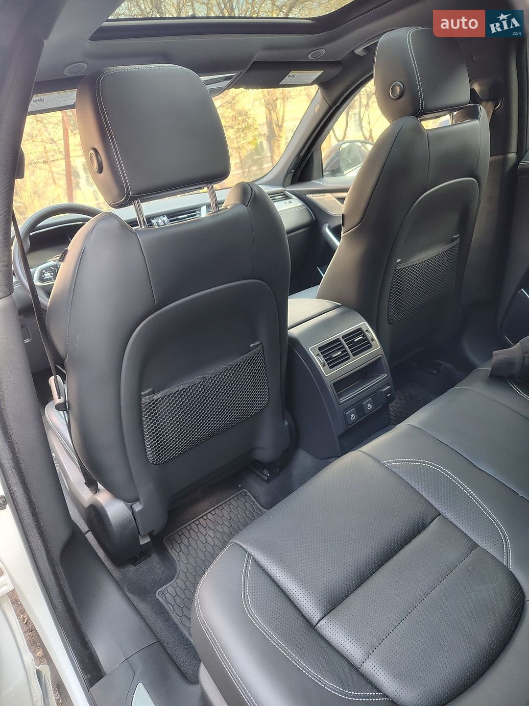 Jaguar F-Pace 2023 VIN SADCT2FU1RA739500 фото оголошення 18 з 28