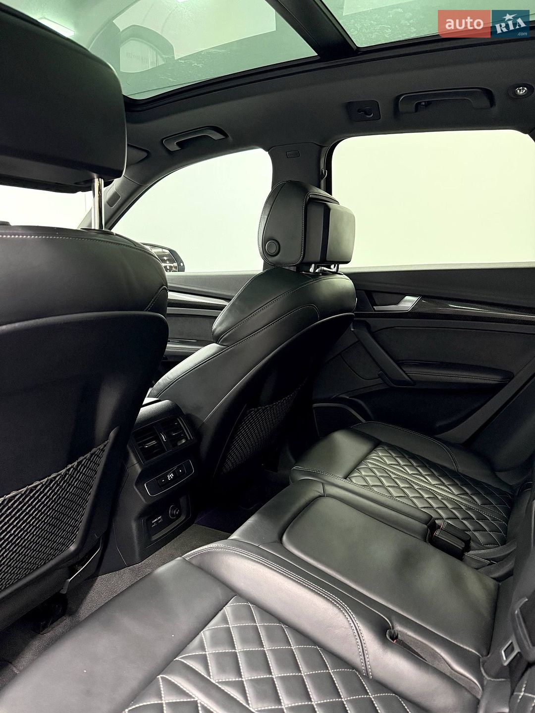 Audi SQ5 2021 VIN WA1B4AFY2M2069633 фото оголошення 15 з 15