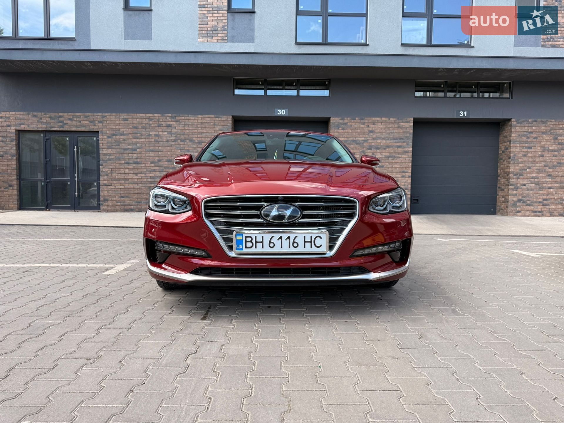 Hyundai Grandeur 2017 VIN KMHF441RBJA071218 фото оголошення 6 з 22