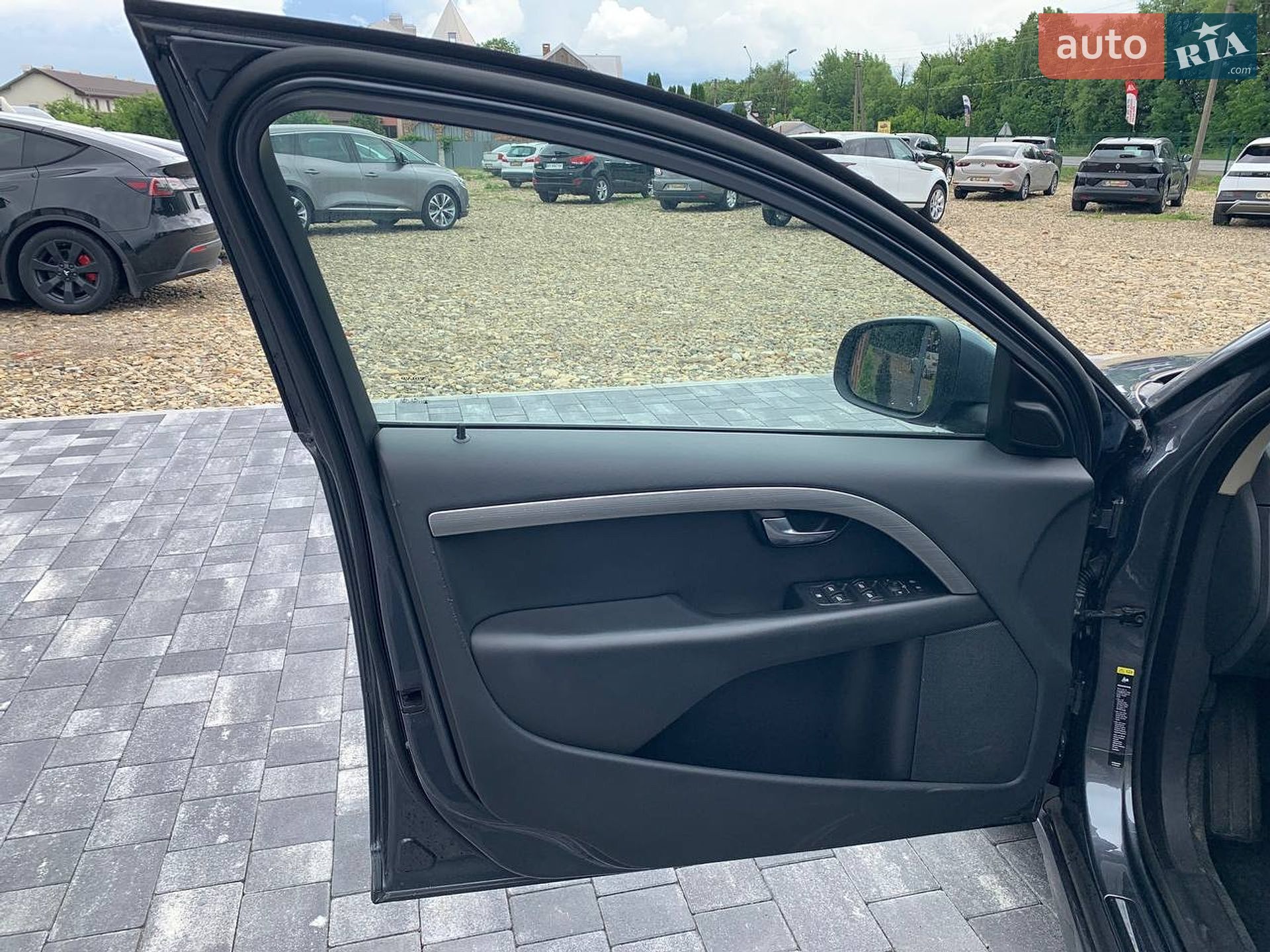 Volvo V70 2008 VIN YV1BW754191078657 фото оголошення 12 з 31