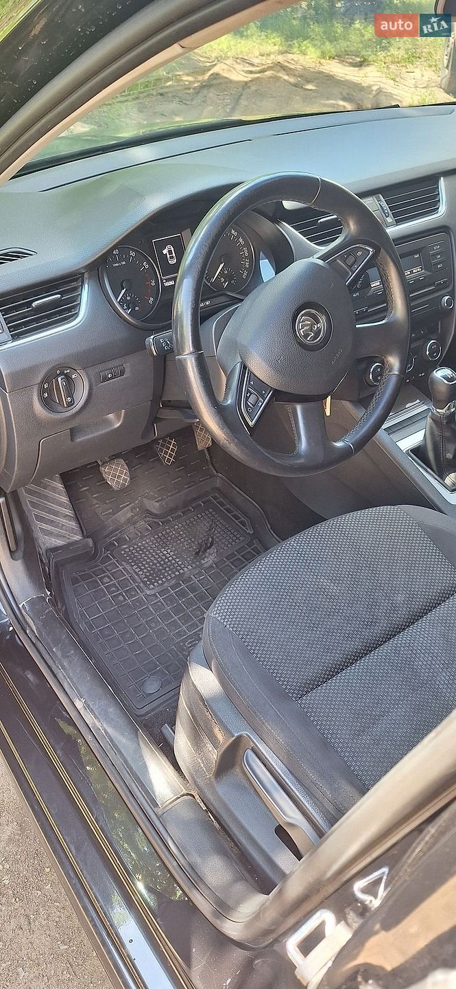 Skoda Octavia 2013 VIN Y6UAD2NE8EB006343 фото оголошення 5 з 16